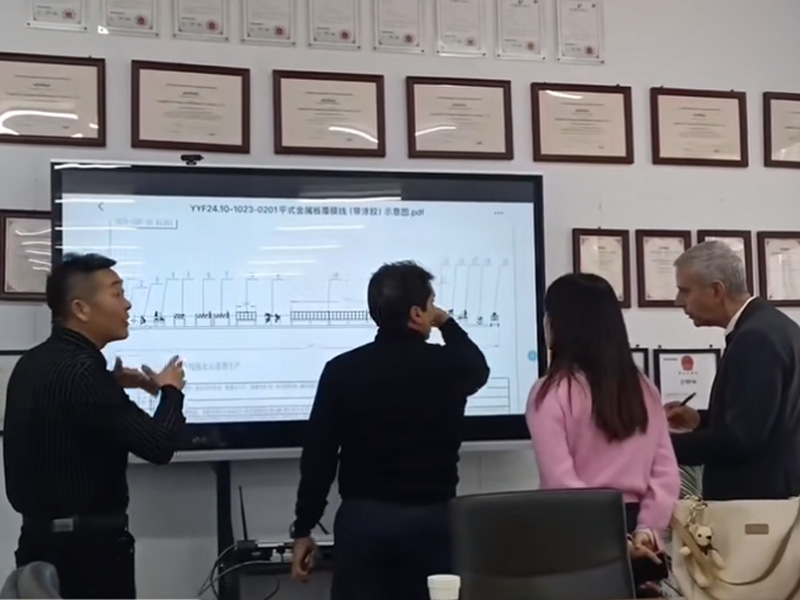 2025中拓冷彎開(kāi)年大捷！新年新征程中拓冷彎門框機(jī)敲開(kāi)西班牙市場(chǎng)大門