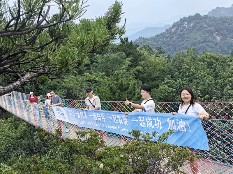 中拓團(tuán)建兩日游：峽谷漂流，天空之眼、奇石谷環(huán)山湖——歡聚時刻解鎖多樣歡樂與團(tuán)隊溫情
